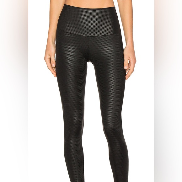 Onzie Pants - Onzie High Rise Legging Black Fishnet